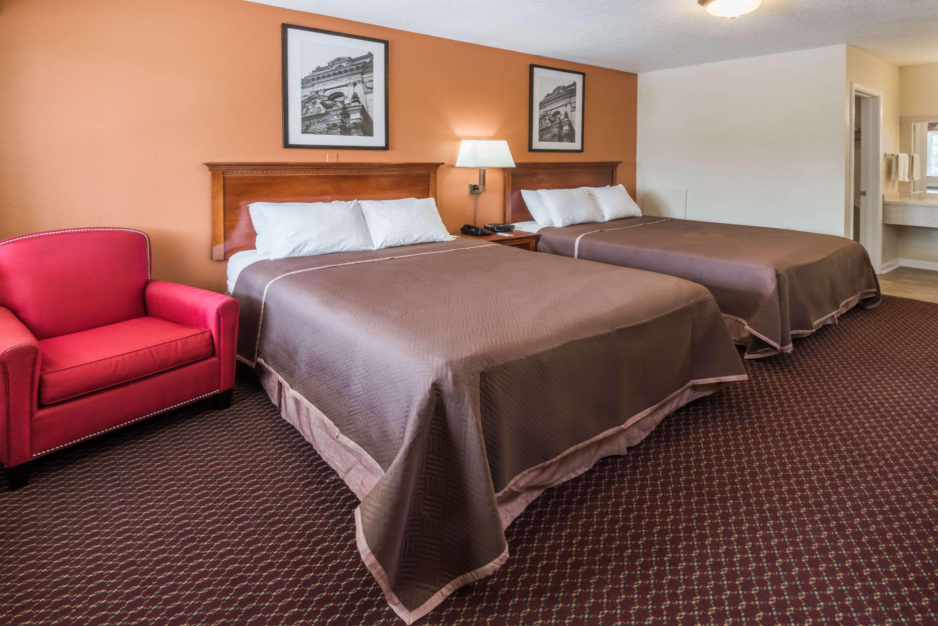 Travelodge By Wyndham Ottawa West Kültér fotó
