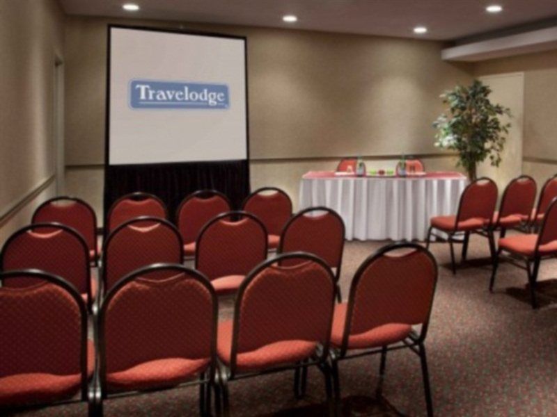 Travelodge By Wyndham Ottawa West Kültér fotó