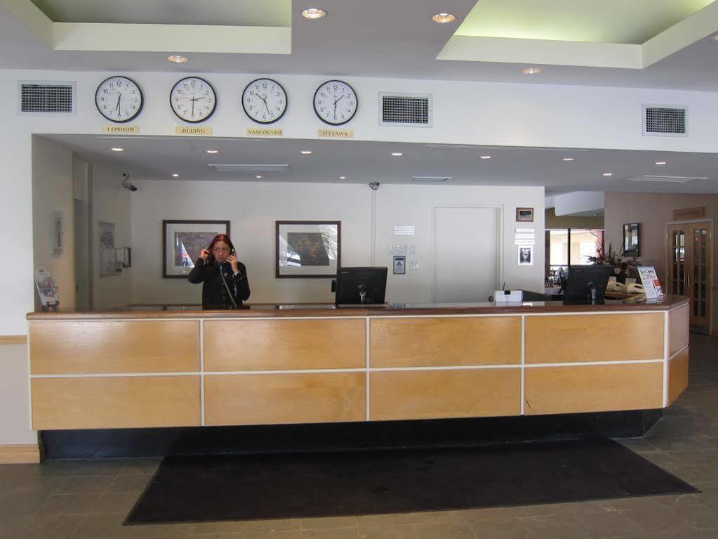 Travelodge By Wyndham Ottawa West Kültér fotó